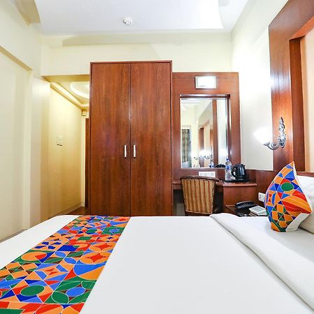 Fabhotel Shubhangan - Nr Bandra Mumbai Exteriör bild