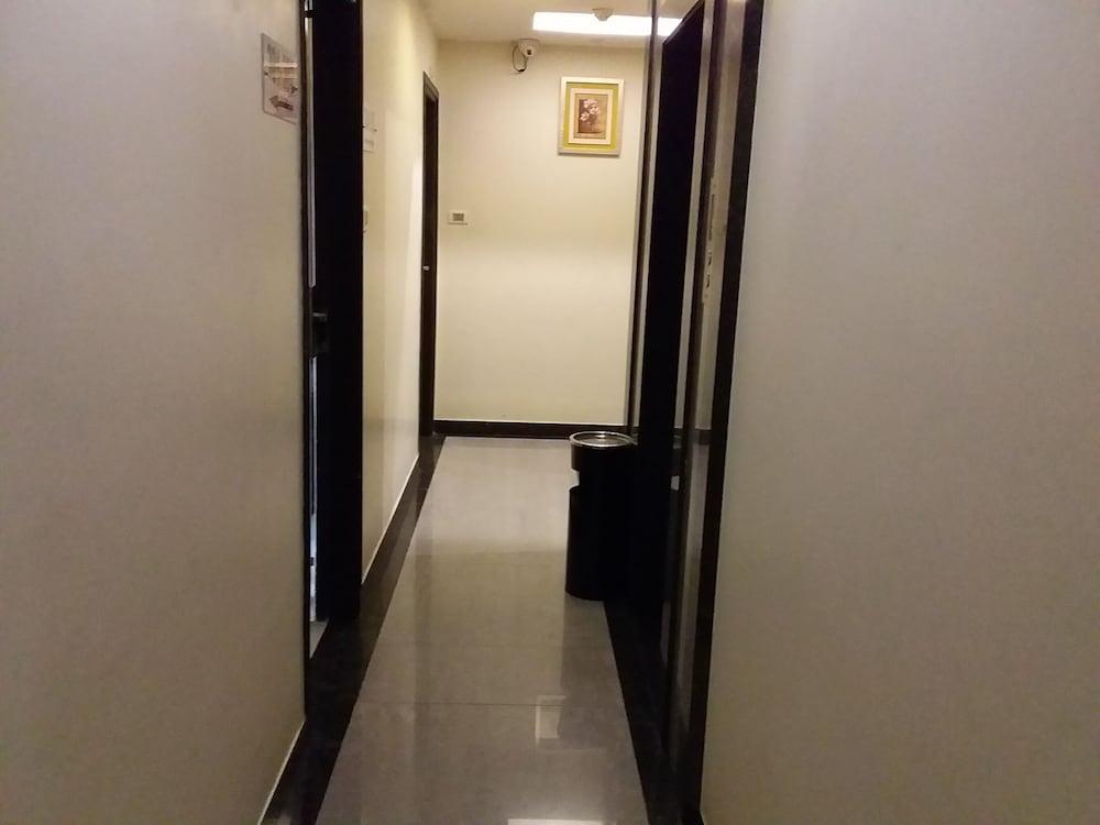 Fabhotel Shubhangan - Nr Bandra Mumbai Exteriör bild