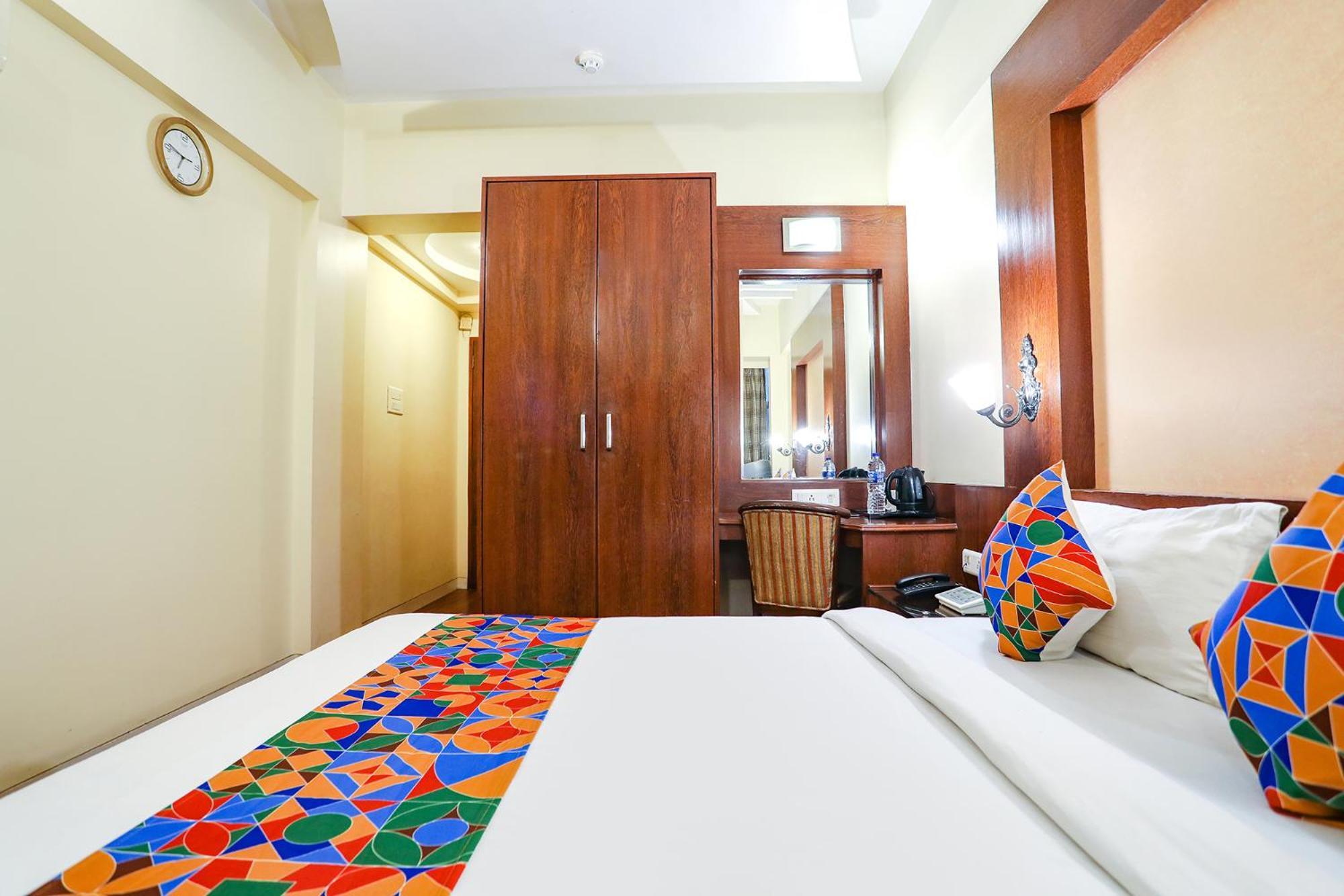 Fabhotel Shubhangan - Nr Bandra Mumbai Exteriör bild