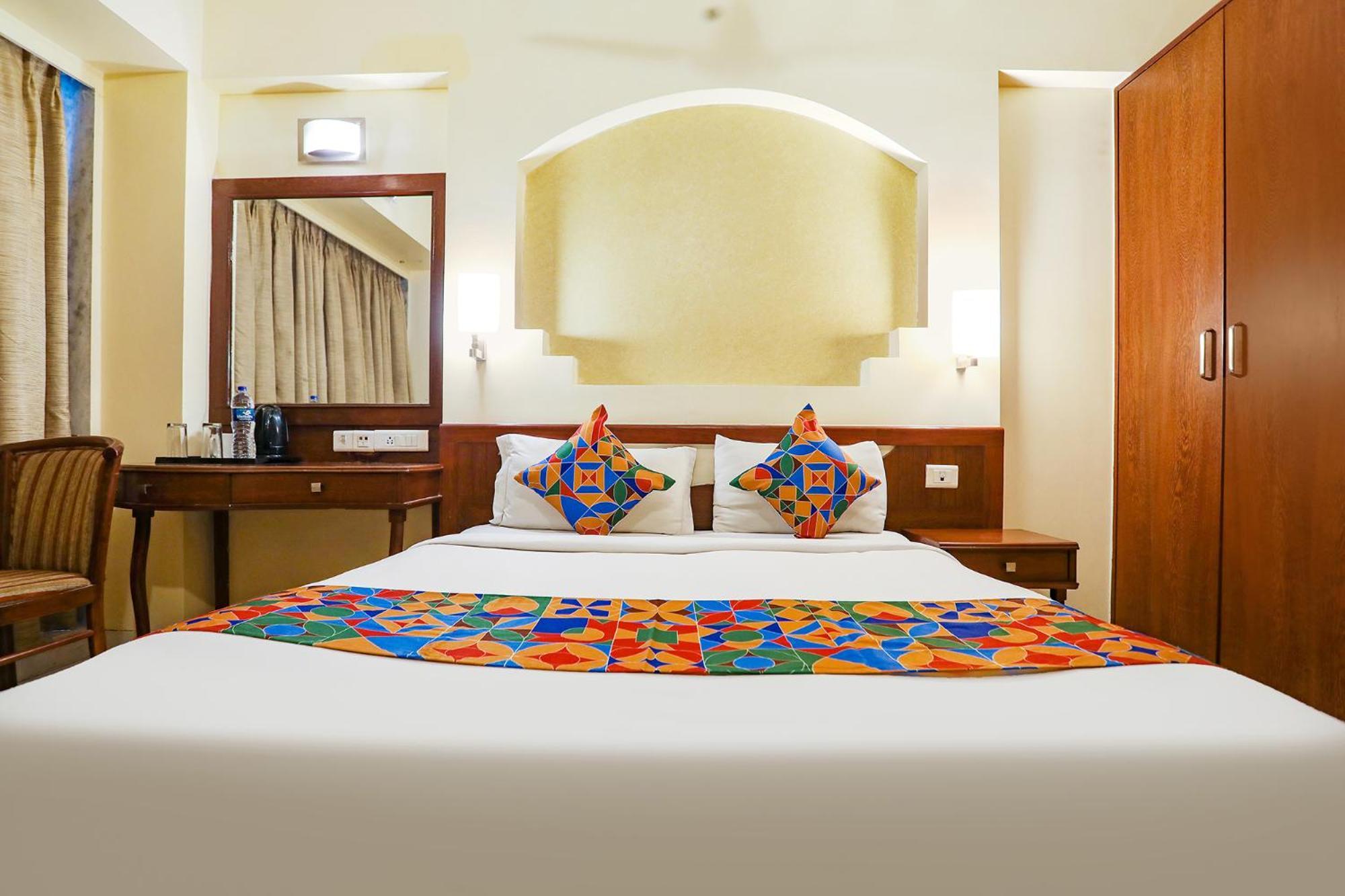 Fabhotel Shubhangan - Nr Bandra Mumbai Exteriör bild